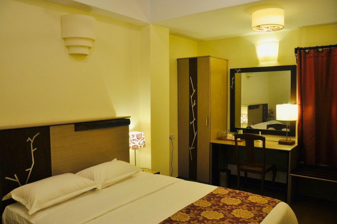 Annsun Boutique Hotels Chennai Bagian luar foto
